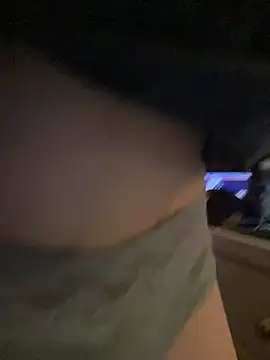 Snapshot of Polaroid_White chatting on 11/13/25, 07:45 Polaroid White online show from 11/13/25, 07:45