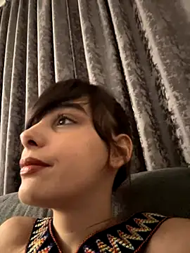 Snapshot of Mazzekyn chatting on 09/13/25, 05:02 Mazzekyn online show from 09/13/25, 05:02