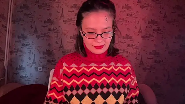 Just Scarlet  online show from 09/10/25, 10:36
