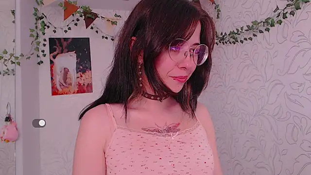  miraclecattt  online show from 09/15/25, 02:23