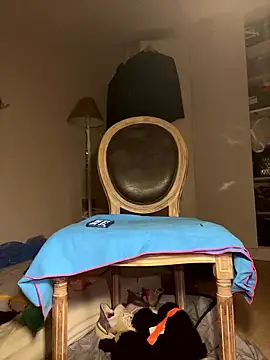 Snapshot of femboybandi chatting on 01/19/26, 04:49 femboybandi online show from 01/19/26, 04:49