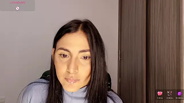 Snapshot of talianaprada_ chatting on 04/01/26, 12:13 talianaprada online show from 04/01/26, 12:13