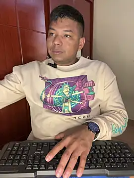 Saipuer31 online show from 04/10/26, 05:53