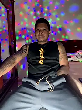 Saipuer31 online show from 01/13/26, 02:37