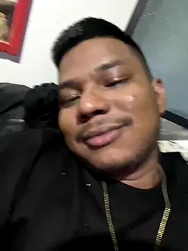 Saipuer31 online show from 12/22/25, 07:41