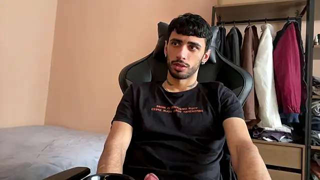 iendriw online show from 10/31/25, 02:13