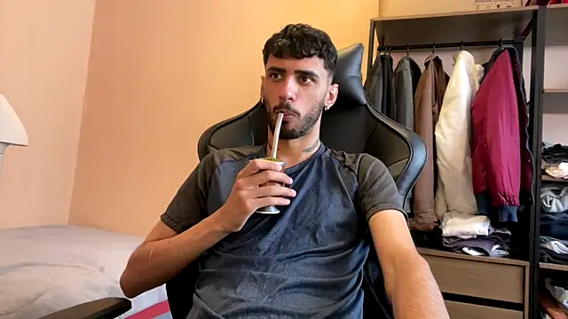 iendriw online show from 11/05/25, 07:17