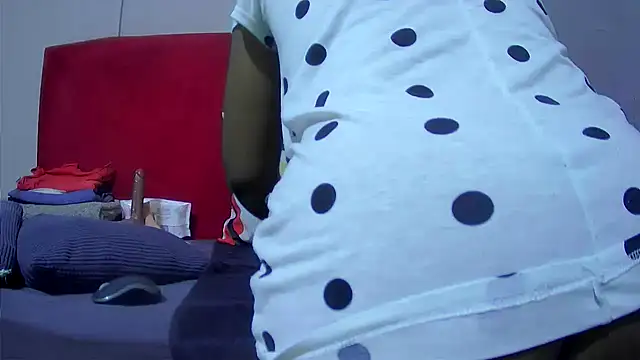 tasha97x online show from 10/23/25, 07:29