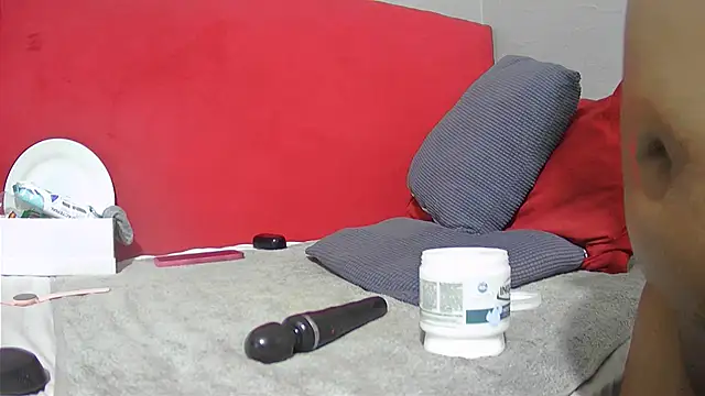 tasha97x online show from 02/13/26, 06:13