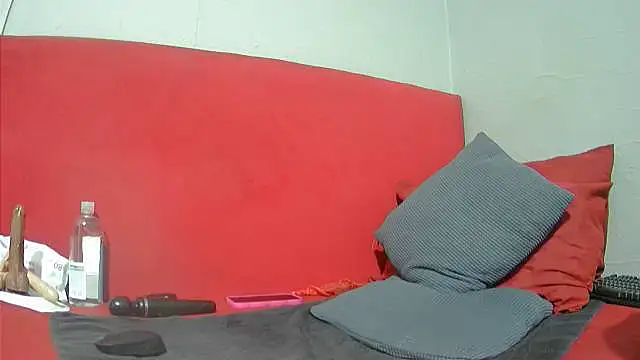 tasha97x online show from 11/27/25, 06:52