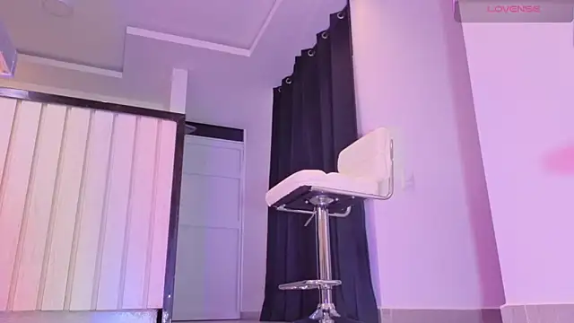 tatiana 10 online show from 03/04/26, 04:53