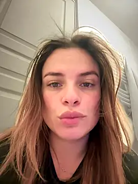 gynna kimera online show from 12/21/25, 04:19