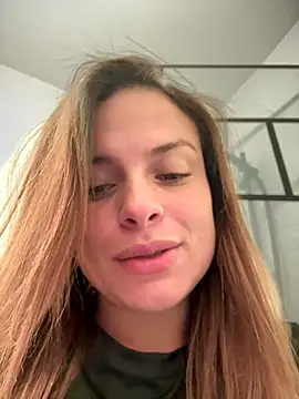 gynna kimera online show from 12/18/25, 09:29