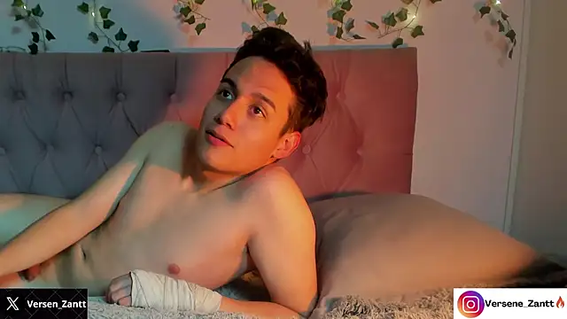 Snapshot of Versene_Zantt chatting on 03/13/25, 03:39 Versene Zantt online show from 03/13/25, 03:39