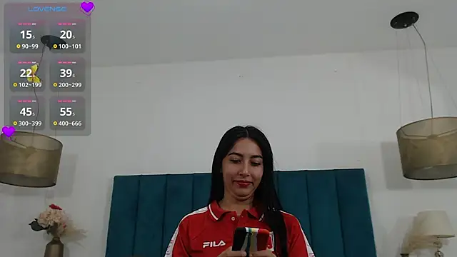Snapshot of AnnHouston1 chatting on 03/06/25, 01:24 AnnHouston1 online show from 03/06/25, 01:24