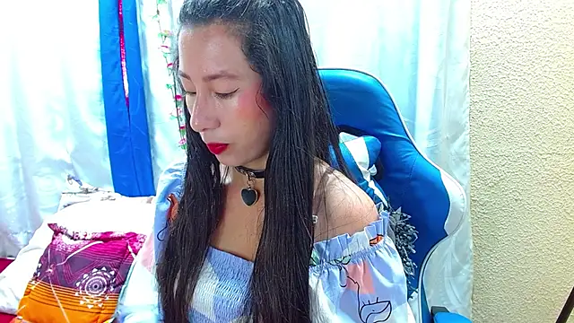 Gia leinn online show from 03/18/26, 02:30