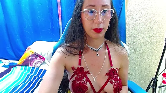 Gia leinn online show from 06/10/26, 07:48