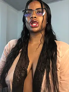 ValerieBlakee online show from 05/06/26, 05:28