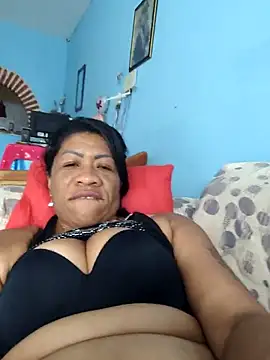 Snapshot of Tocameamor chatting on 09/22/25, 08:15 Tocameamor online show from 09/22/25, 08:15