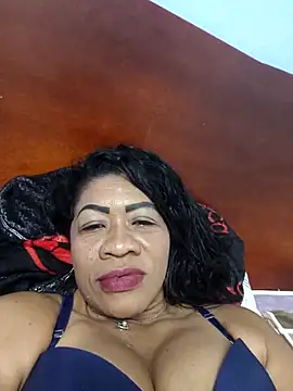 Snapshot of Tocameamor chatting on 03/12/25, 03:57 Tocameamor online show from 03/12/25, 03:57