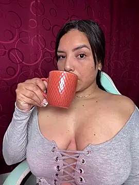 Sara chanel92 online show from 11/12/25, 08:45