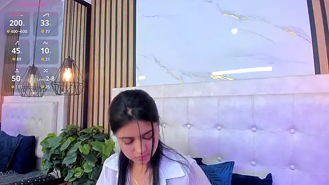 Madyson18 online show from 02/27/26, 11:32