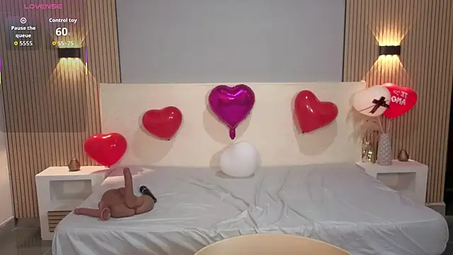 ChloeMoon9 online show from 02/14/26, 12:27