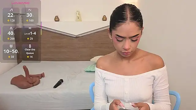 ChloeMoon9 online show from 01/10/26, 12:33