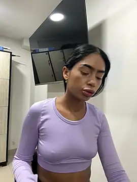 ChloeMoon9 online show from 02/24/26, 11:00