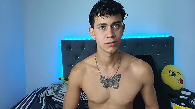 Maximiliano  Fire online show from 09/19/25, 07:07