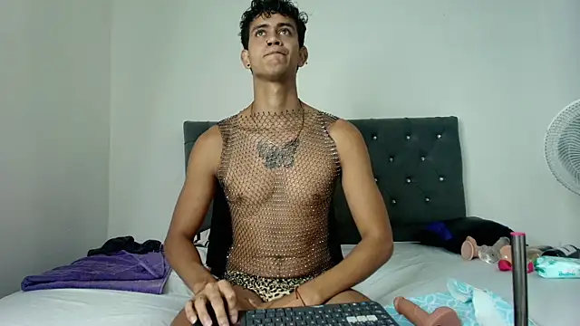 Maximiliano  Fire online show from 02/07/26, 07:11