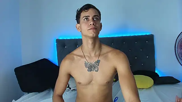 Maximiliano  Fire online show from 09/08/25, 07:02