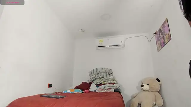 flor herrera01 online show from 03/05/26, 04:09