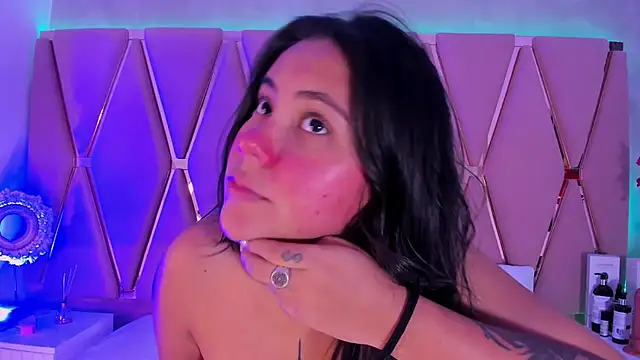 Emily Black1 online show from 04/19/26, 01:06
