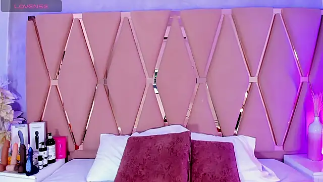 Emily Black1 online show from 10/11/25, 02:45