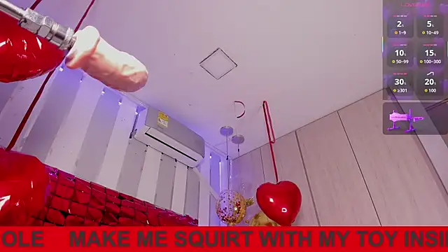 ValentinoMoreti online show from 02/06/26, 05:58