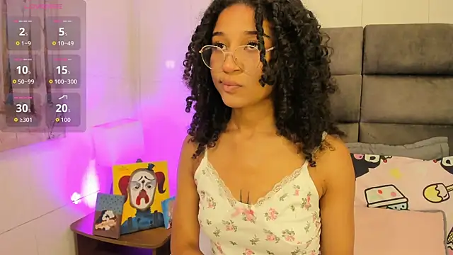 Layla Clarke online show from 10/07/25, 03:40