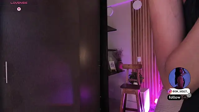 sweetviolet   online show from 02/10/26, 12:15