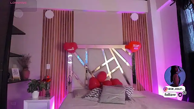 sweetviolet   online show from 02/18/26, 12:34