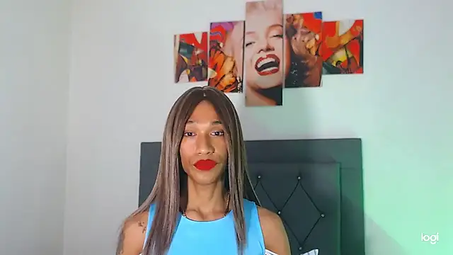 Snapshot of red_veltet chatting on 04/04/26, 10:44 red veltet online show from 04/04/26, 10:44