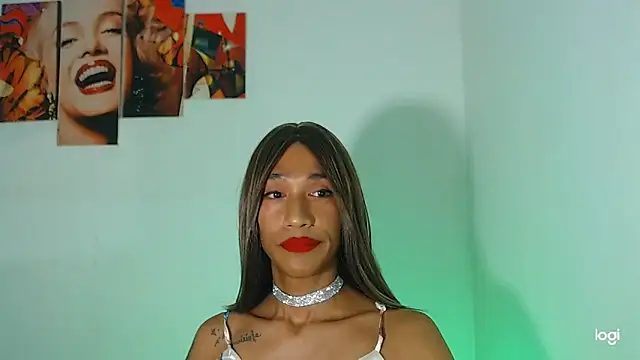 red veltet online show from 10/17/25, 06:17