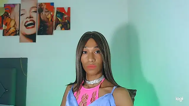 Snapshot of red_veltet chatting on 12/20/25, 10:23 red veltet online show from 12/20/25, 10:23