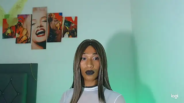 Snapshot of red_veltet chatting on 01/12/26, 04:19 red veltet online show from 01/12/26, 04:19