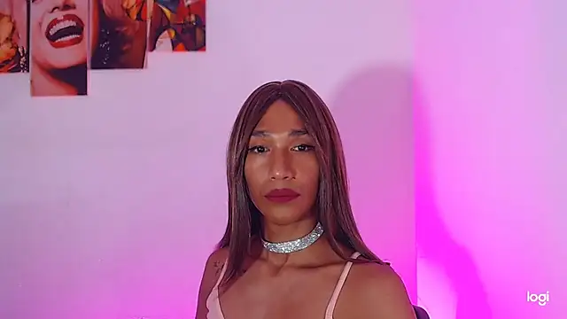 red veltet online show from 10/14/25, 07:03