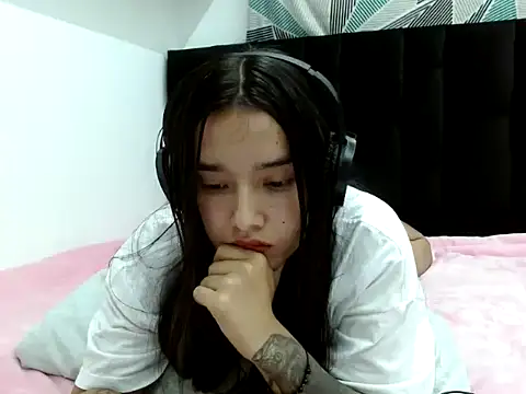  luna 777 online show from 09/30/25, 02:28