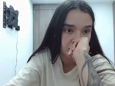  luna 777 online show from 04/28/26, 02:27