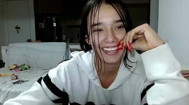  luna 777 online show from 02/25/25, 12:58