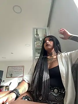 Snapshot of goth_tasha chatting on 05/26/26, 12:36 goth tasha online show from 05/26/26, 12:36