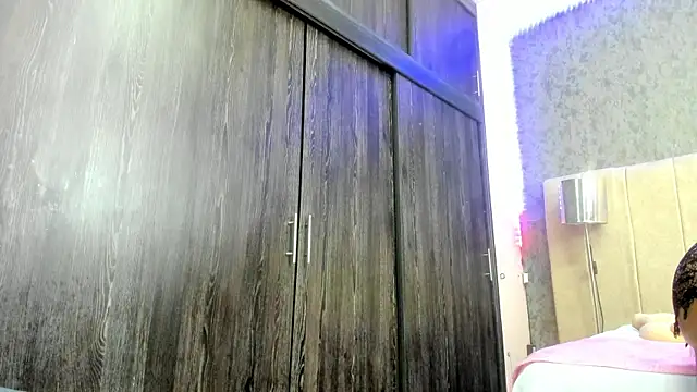 ava-am online show from 04/17/26, 02:25