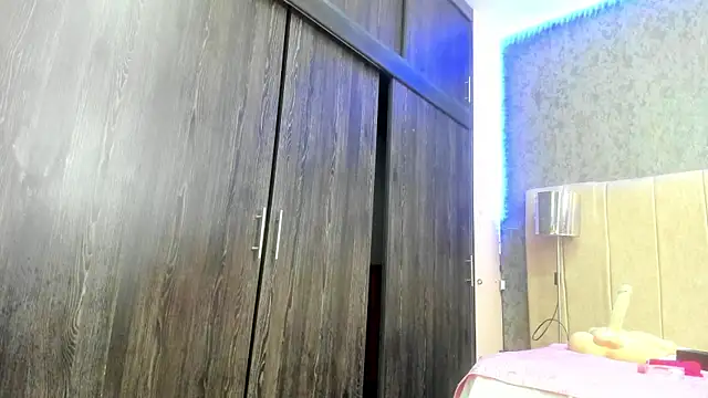 ava-am online show from 04/04/26, 10:27